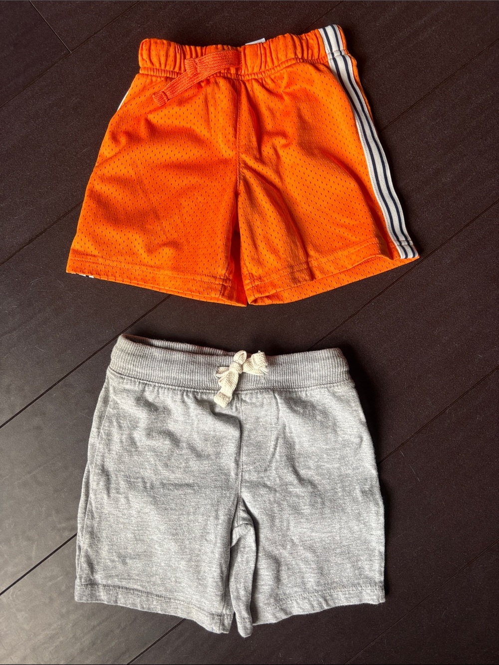 OshKosh B'gosh Orange Mesh Athletic Shorts & Old Navy Gray Shorts EUC